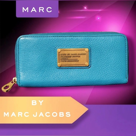 Marc By Marc Jacobs Accessories - Marc Jacobs Teal pebbled leather Wallet LIKE 🆕